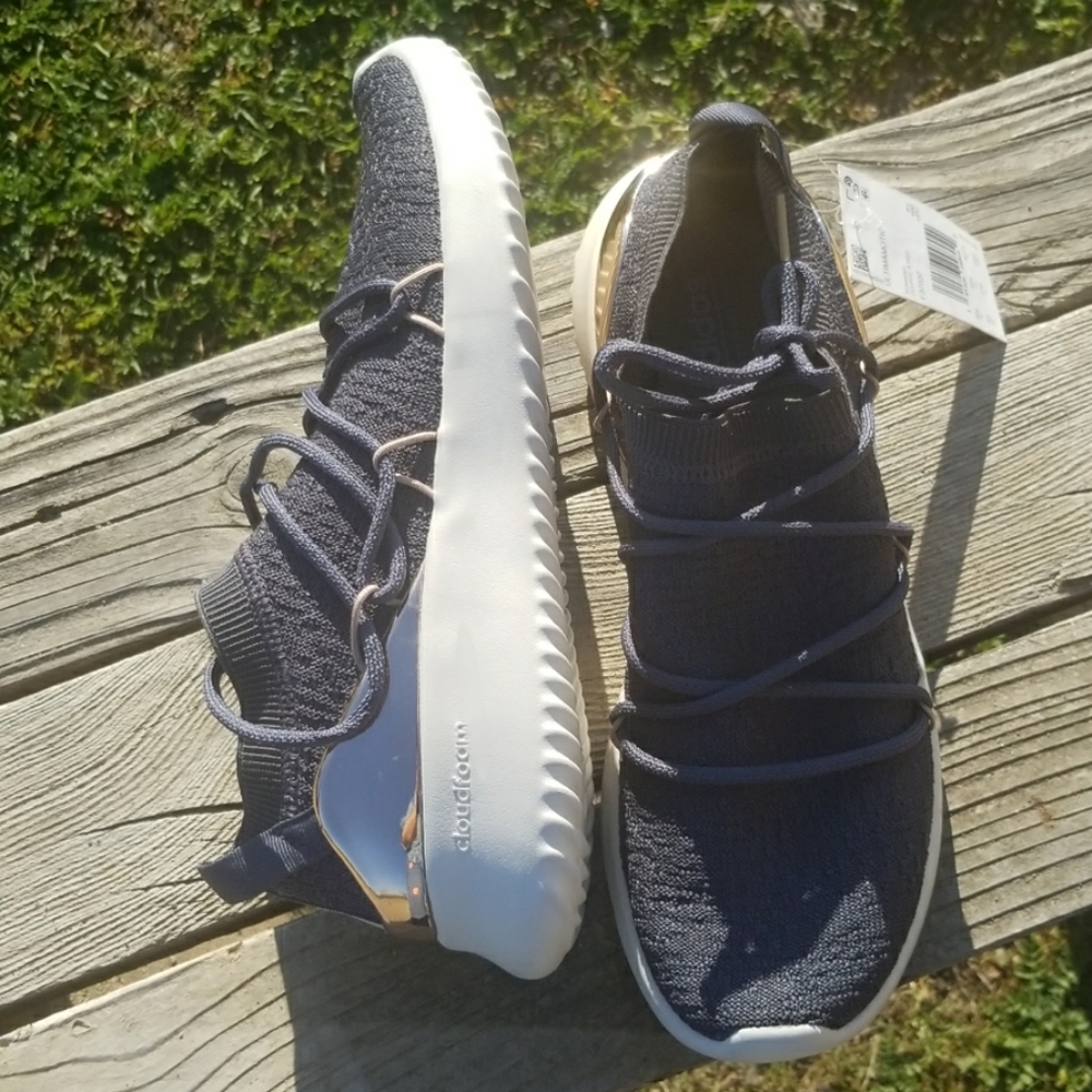 🚫SOLD🚫Adidas ultimamotion - Picture 6 of 7